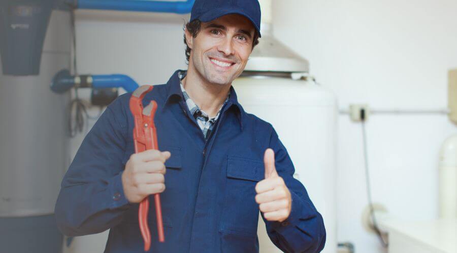 Local expert plumbing services in Francesville, IN